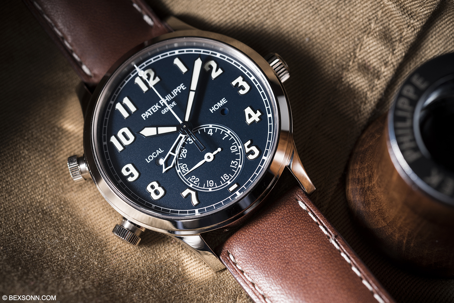 Introducing The Patek Philippe Calatrava Pilot Travel Time reference ...