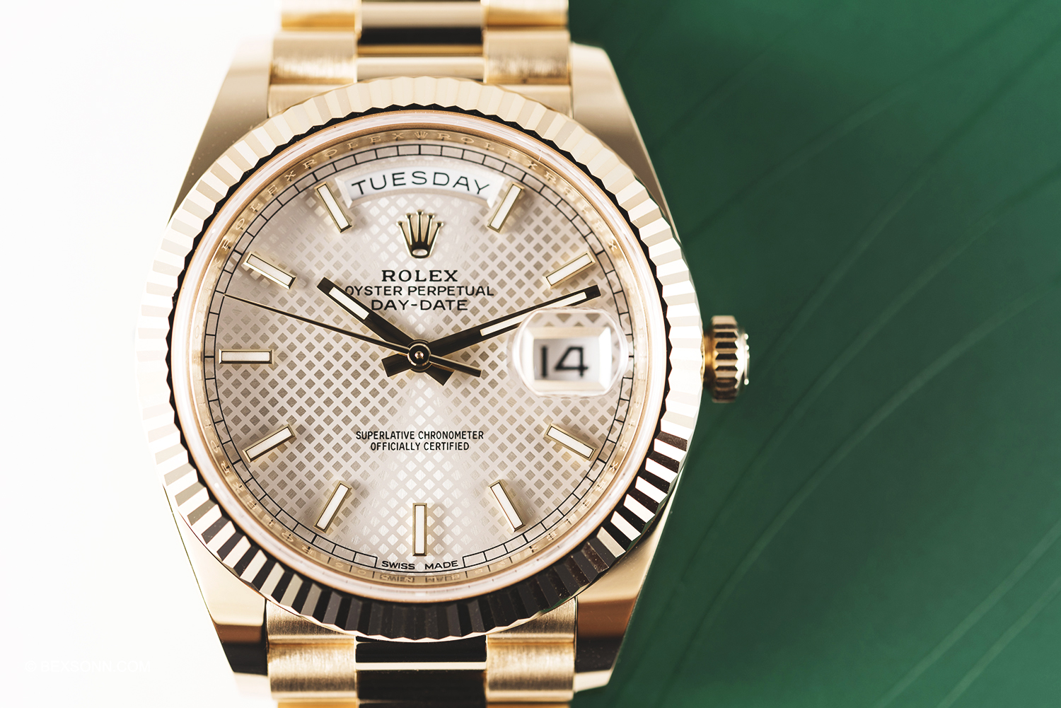 rolex day date 40 champagne dial