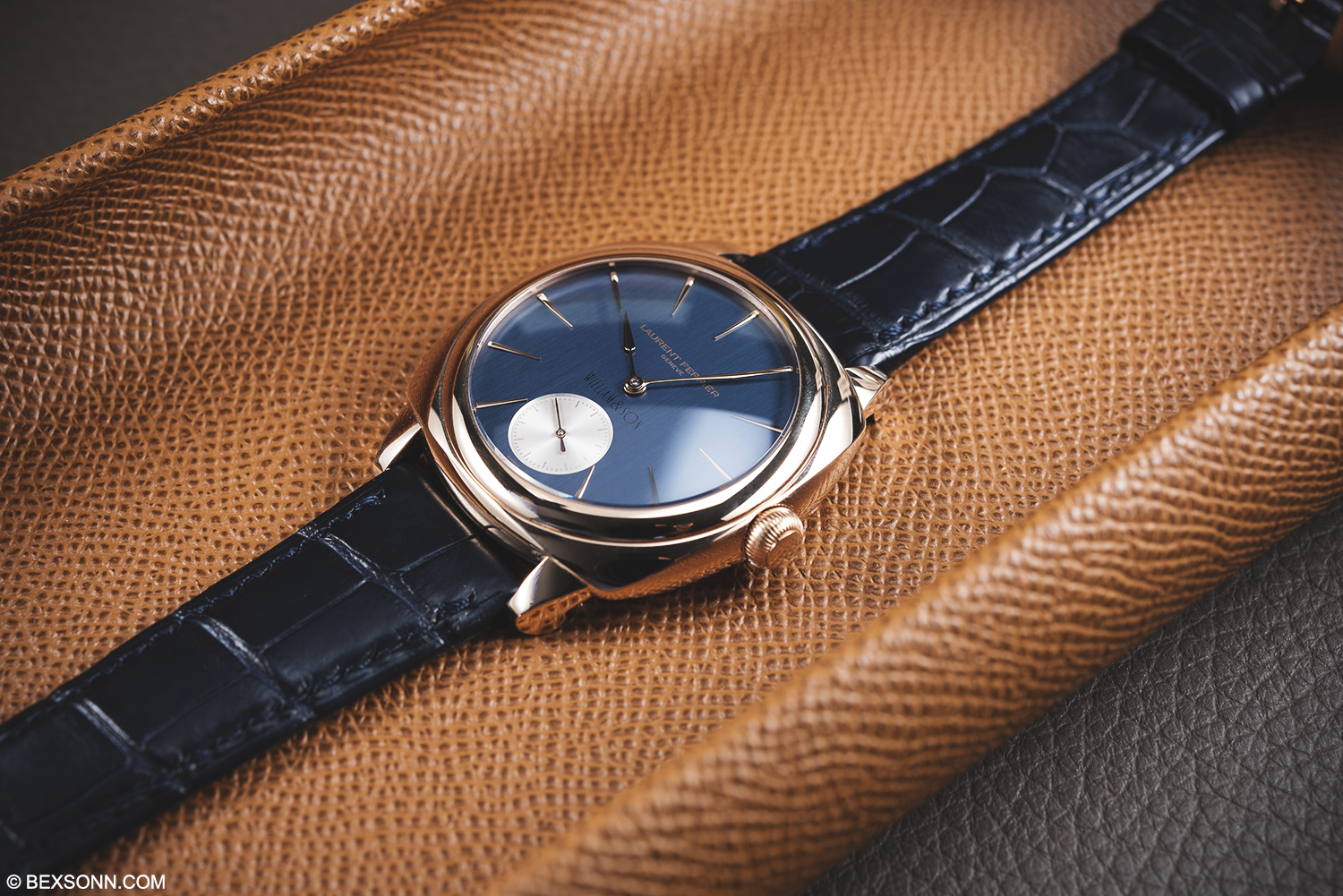 JUST: Hands-on with the Exclusive Laurent Ferrier Galet Square William ...