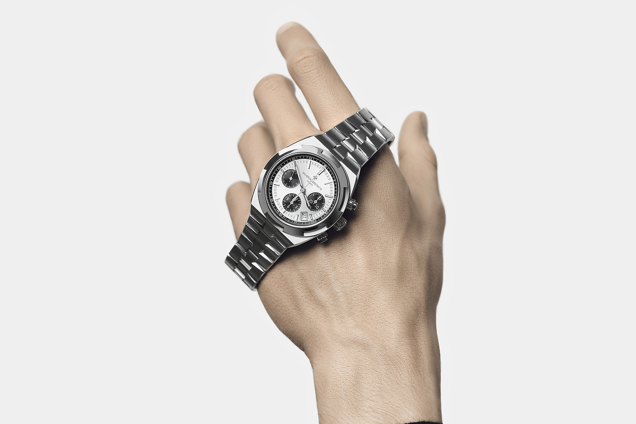 The New Vacheron Constantin Overseas Chronograph “Panda Dial” in Steel –  BEXSONN